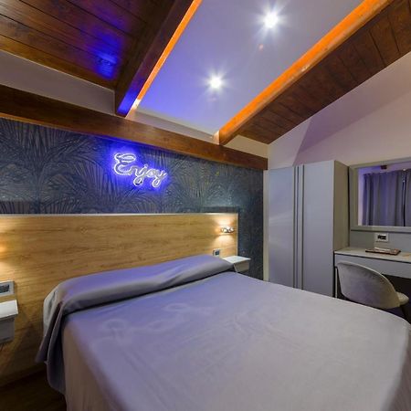 Hotel Vogue Лікола Екстер'єр фото