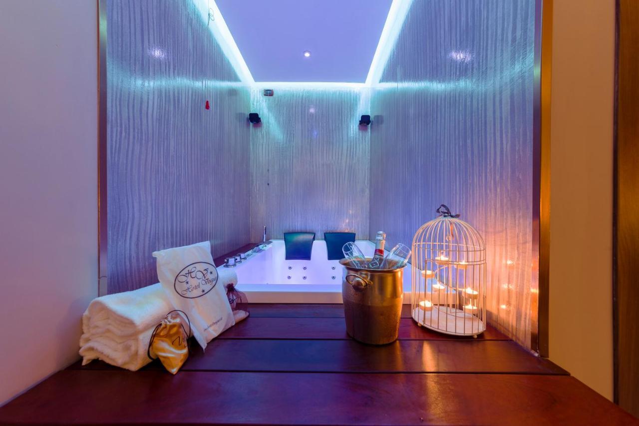 Hotel Vogue Лікола Екстер'єр фото