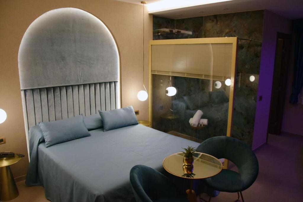 Hotel Vogue Лікола Екстер'єр фото